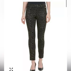 Calvin Klein Leopard Print Women's Pants Size Medium